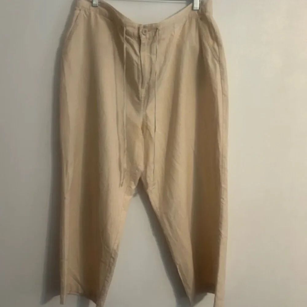 Croft & Barrow Light Peach Linen blend drawstring waist cropped pants, size 18